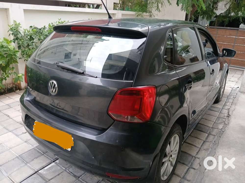 Volkswagen Polo Petrol Manual 2014