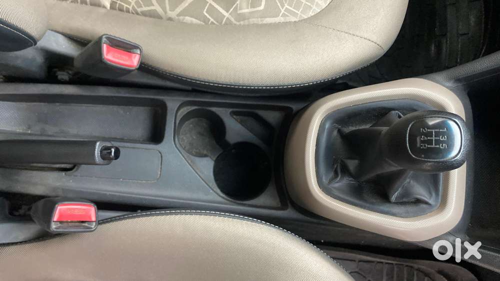 Hyundai Xcent Base 1.2, 2015, Petrol