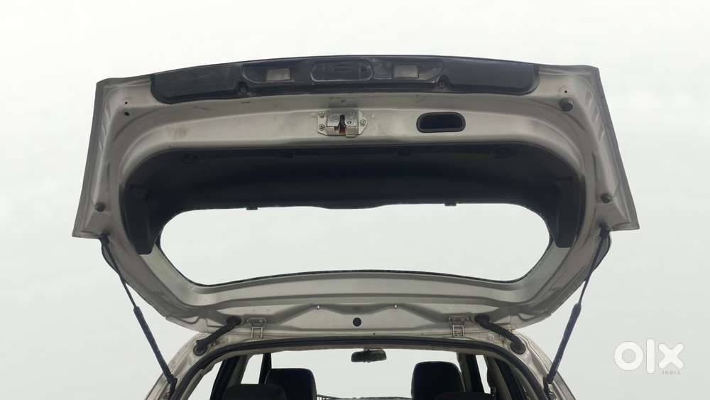 Maruti Suzuki Swift Zxi, 2014, Petrol