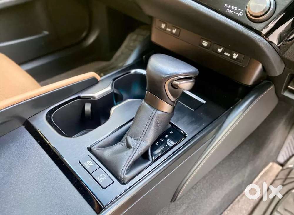 Lexus Es, 2022, Petrol