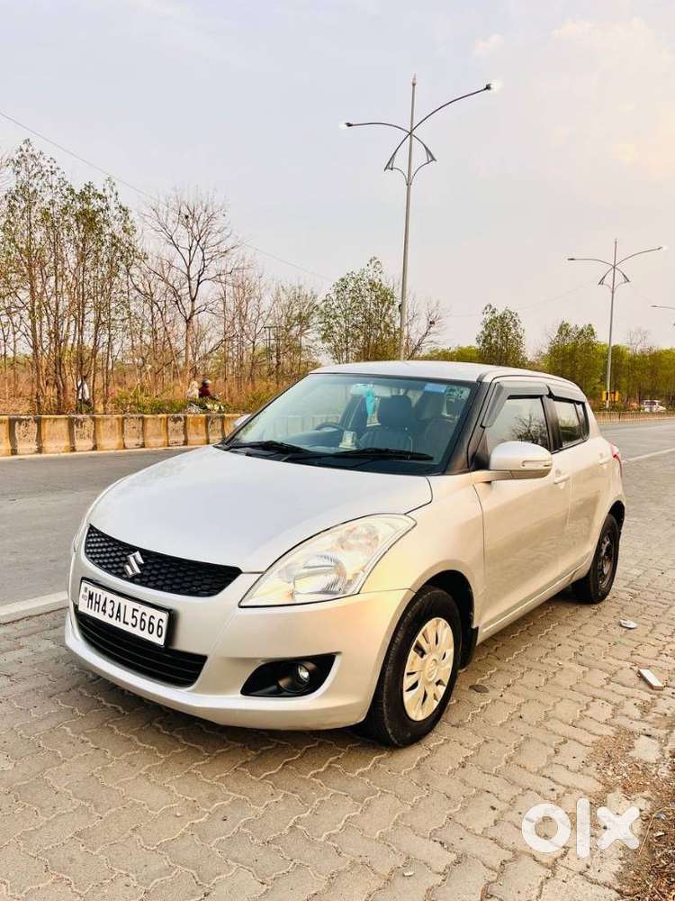 Maruti Suzuki Swift Vxi + Manual, 2012, Petrol