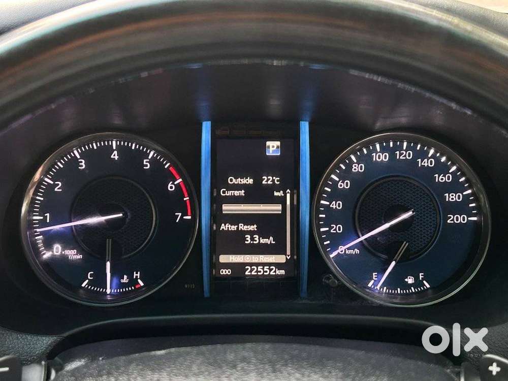 Toyota Fortuner 4x2 At 2.7 Petrol, 2024, Petrol