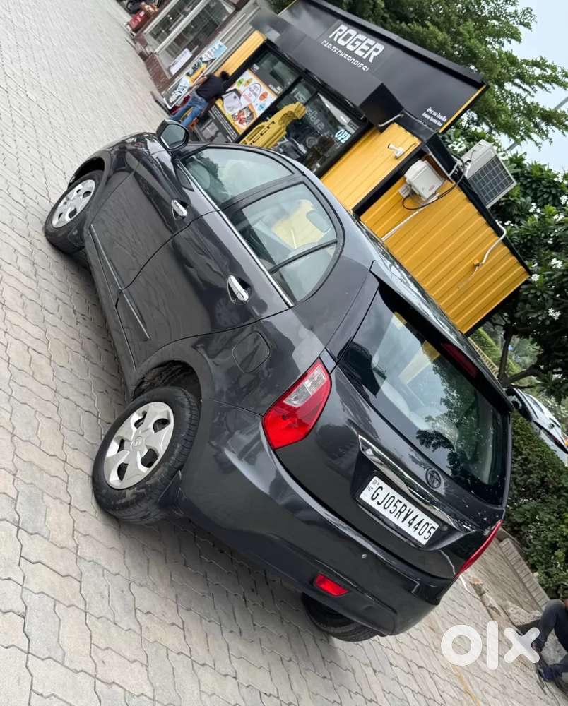 Tata Bolt Revotron Xe, 2016, Petrol
