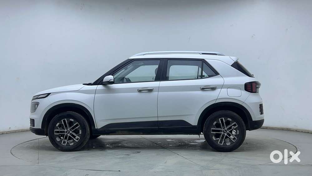 Hyundai Venue 1.0 Sx (o) Turbo Dct, 2023, Petrol