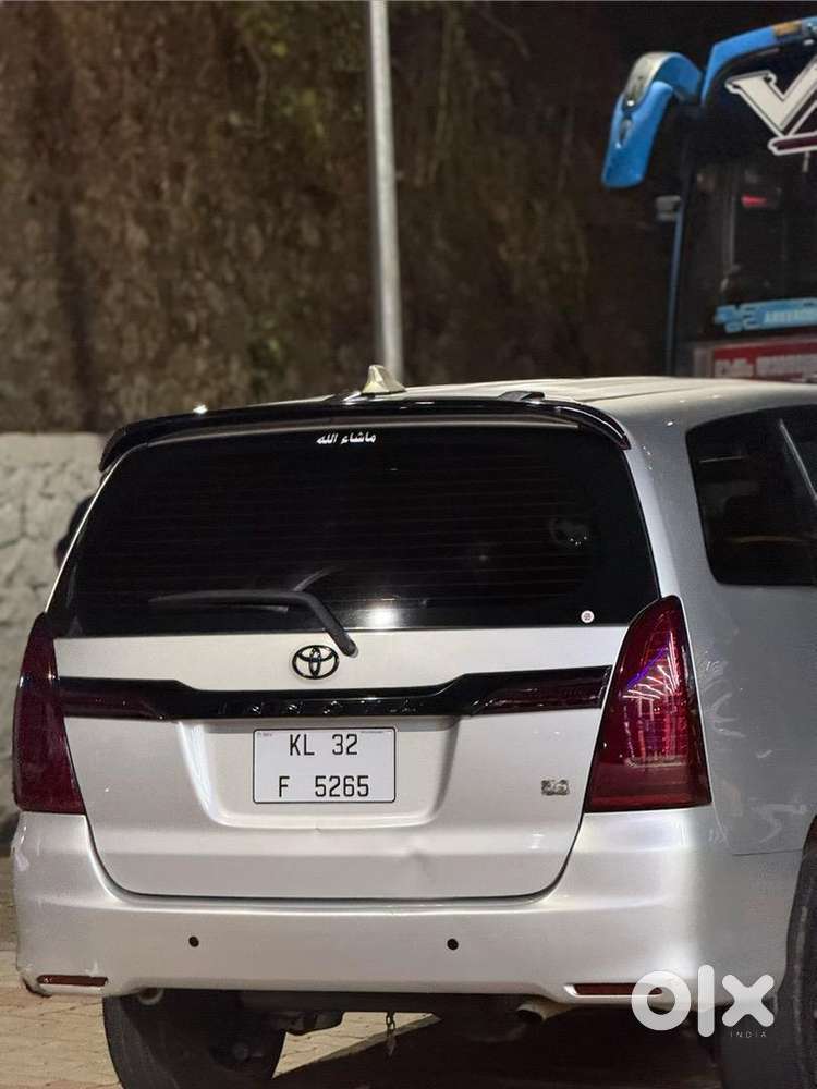 Toyota Innova 2013 Diesel Well Maintained