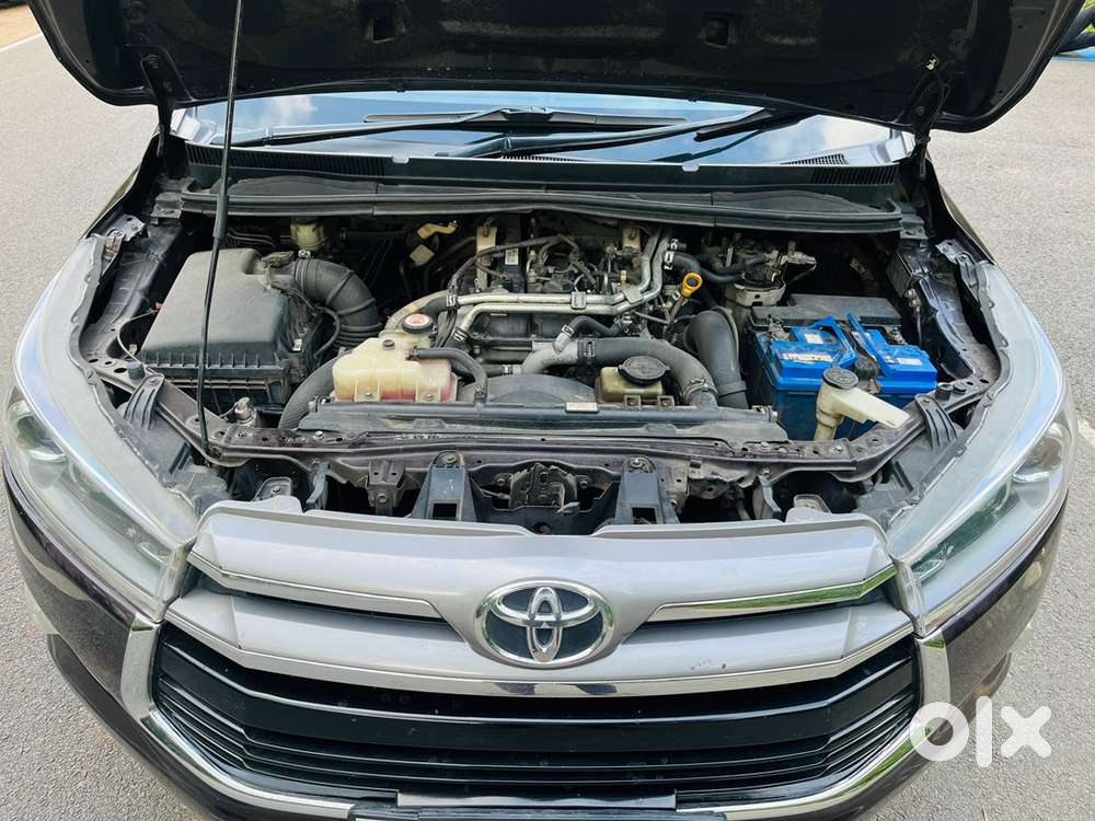 Toyota Innova Crysta 2017 Diesel Well Maintained