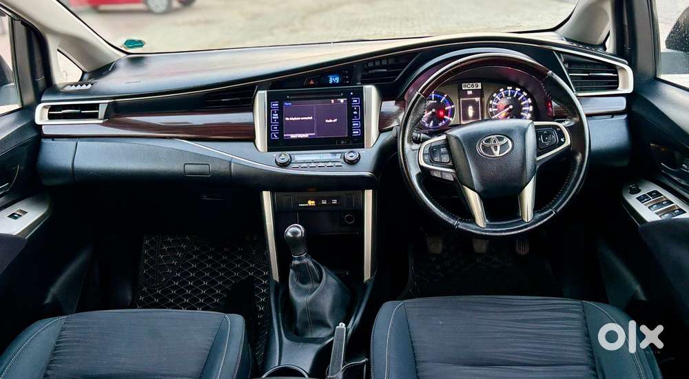 Toyota Innova Crysta