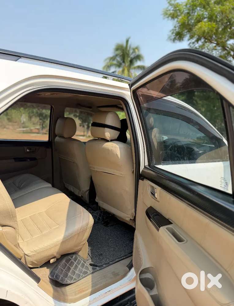 Toyota Fortuner 2014 Diesel Well Maintained
