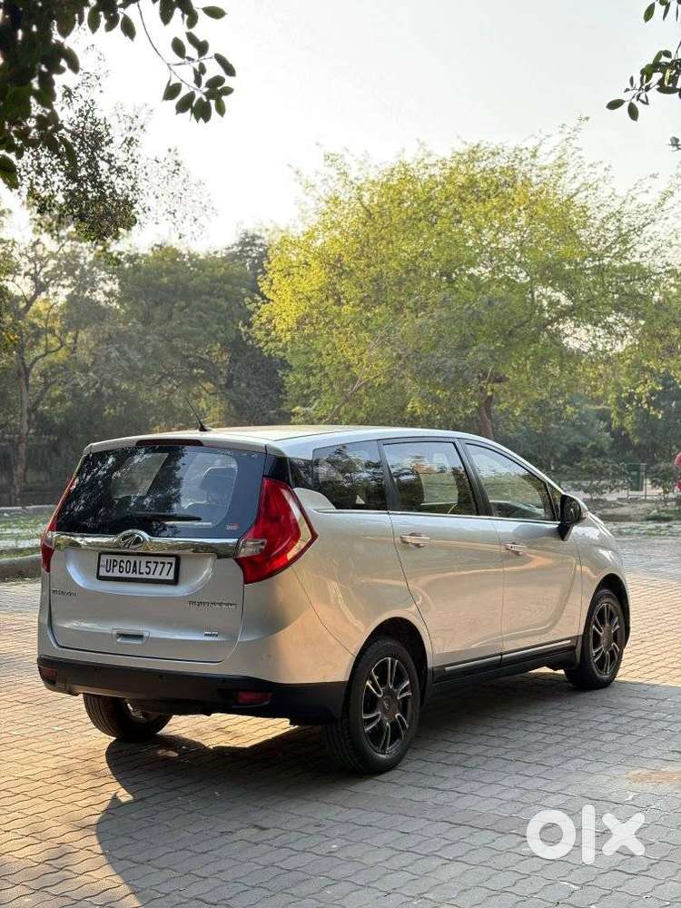 Mahindra Marazzo M8, 2019, Diesel