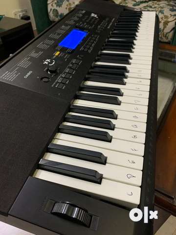 CASIO CTK 860 in KEYBOARD. ONLY CASH. Frauds do not even try to