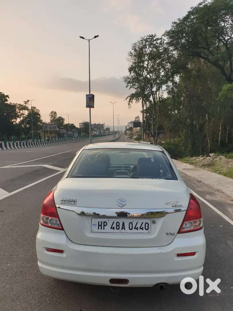 Maruti Suzuki Dzire 1.2 Lxi 2011