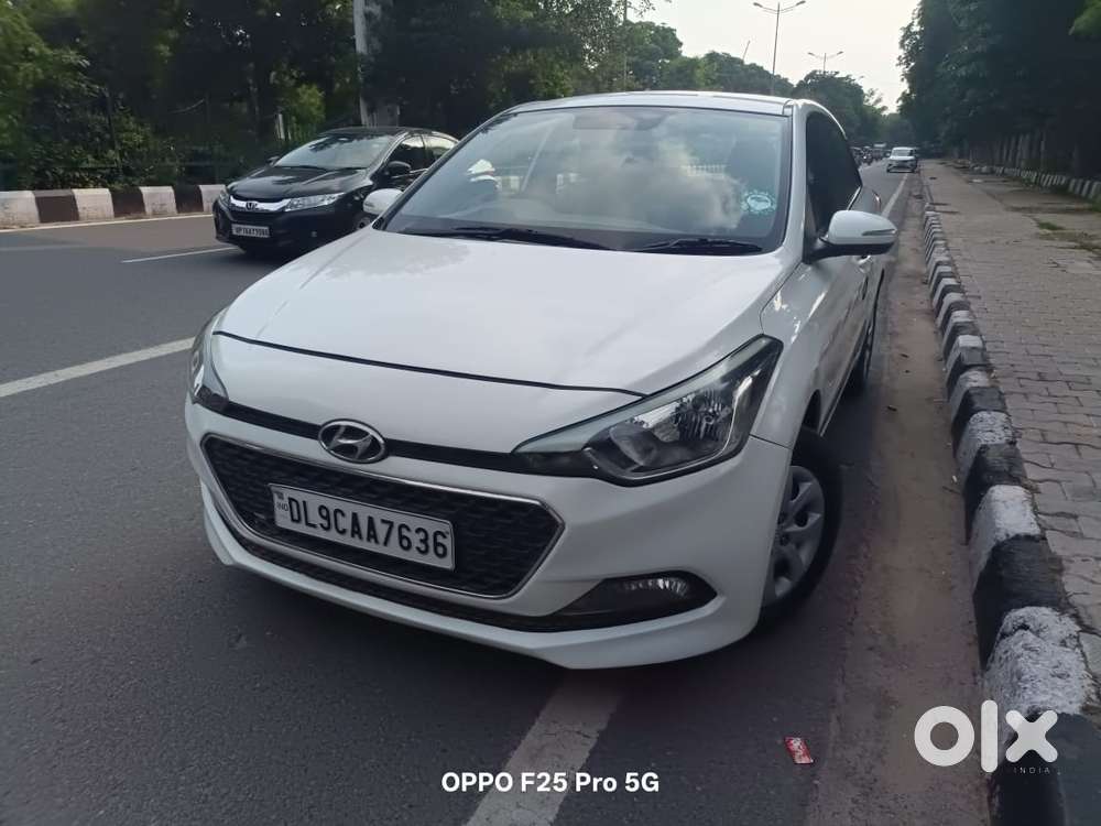 Hyundai Elite I20 Sportz (o) 1.2, 2014, Petrol