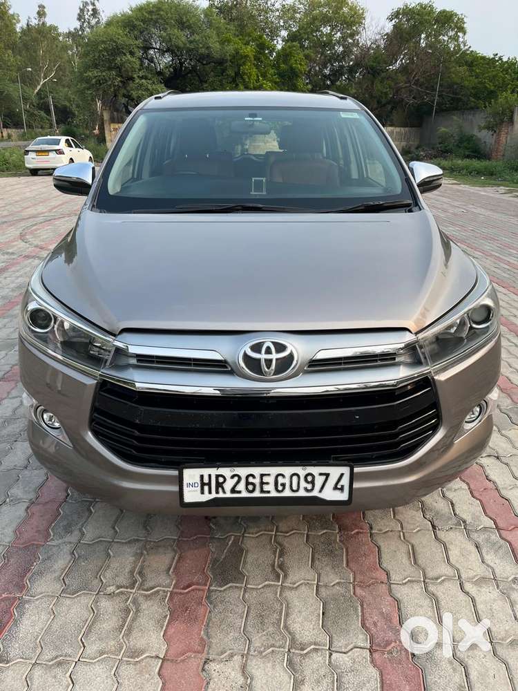 Toyota Innova Crysta 2.8z Automatic, 2020, Diesel