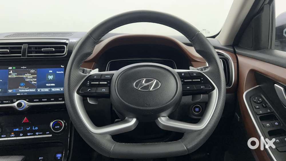 Hyundai Alcazar 2.0 Signature (o) Petrol At 6 Str, 2022, Petrol