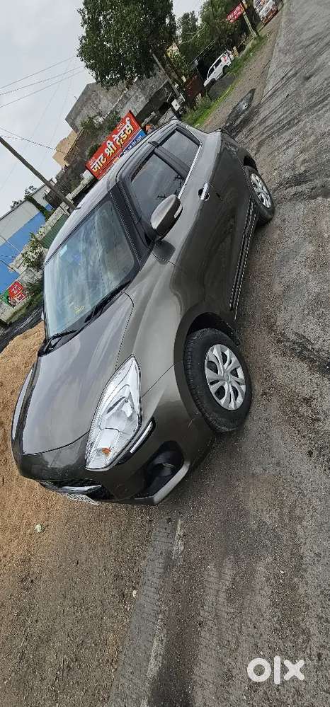 Maruti Swift Vxi 2021