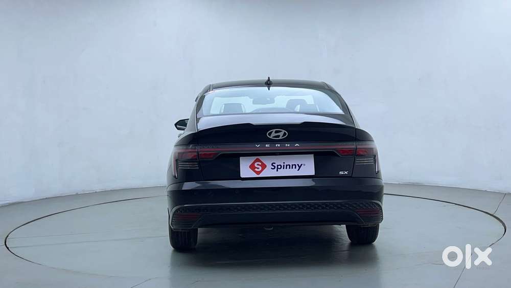 Hyundai Verna 1.5 Sx Petrol Mt, 2024, Petrol