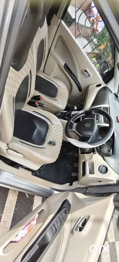Maruti Suzuki Celerio Zxi Year 2018 April Top Model Grey.