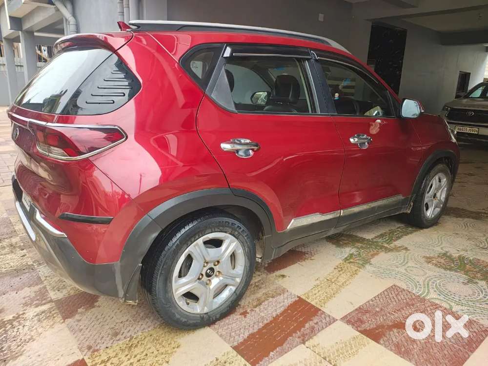 Kia Sonet Petrol 2020