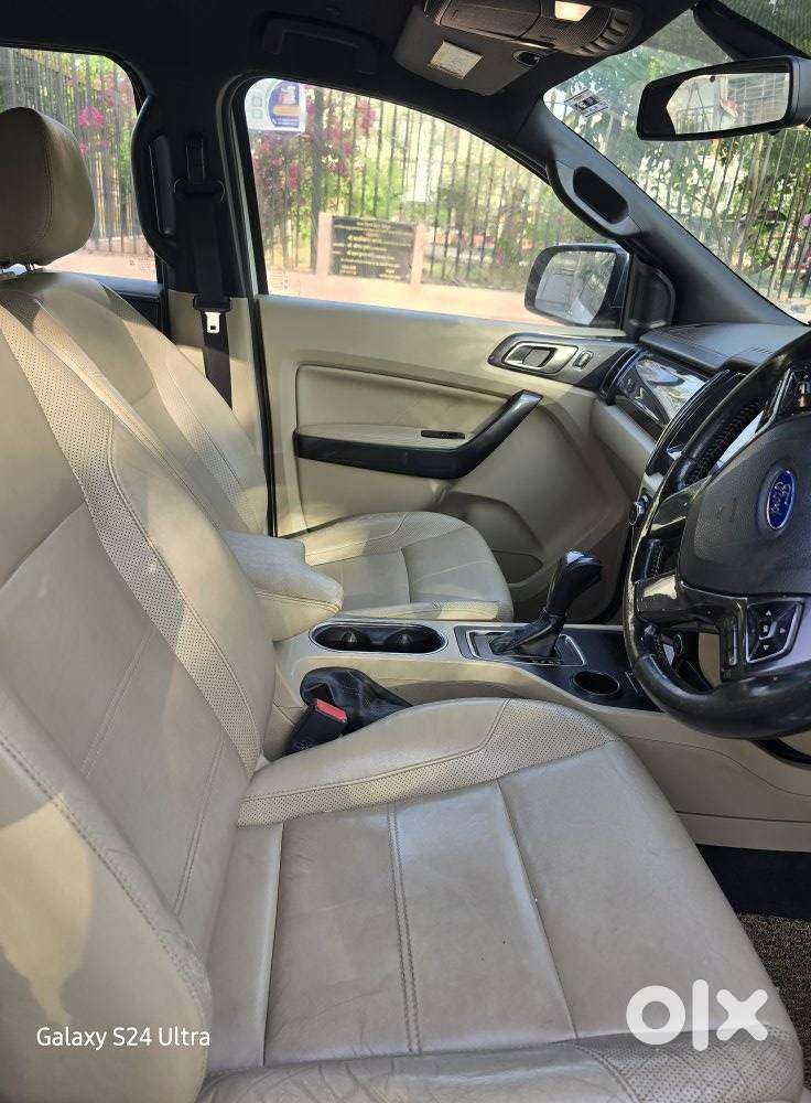 Ford Endeavour Titanium 4x2, 2016, Diesel