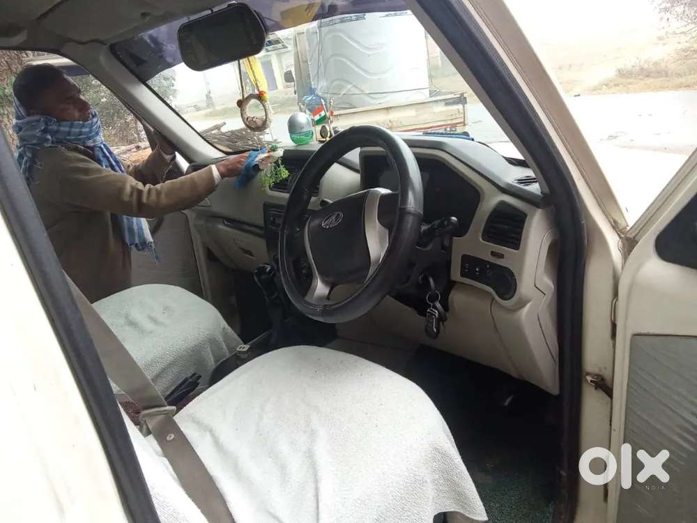 Mahindra Scorpio 2017 Diesel 82000 Km Driven