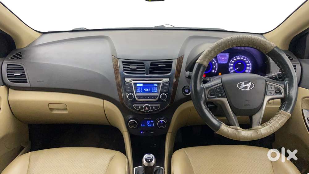 Hyundai Verna [ ] Fluidic 4s 1.6 Vtvt Sx, 2015, Petrol