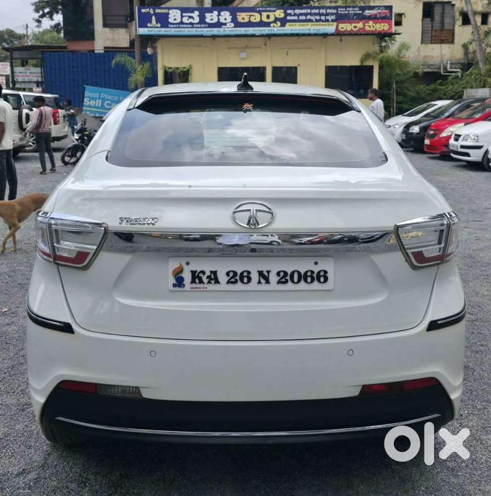 Tata Tiago 1.05 Revotorq Xz Plus, 2020, Petrol