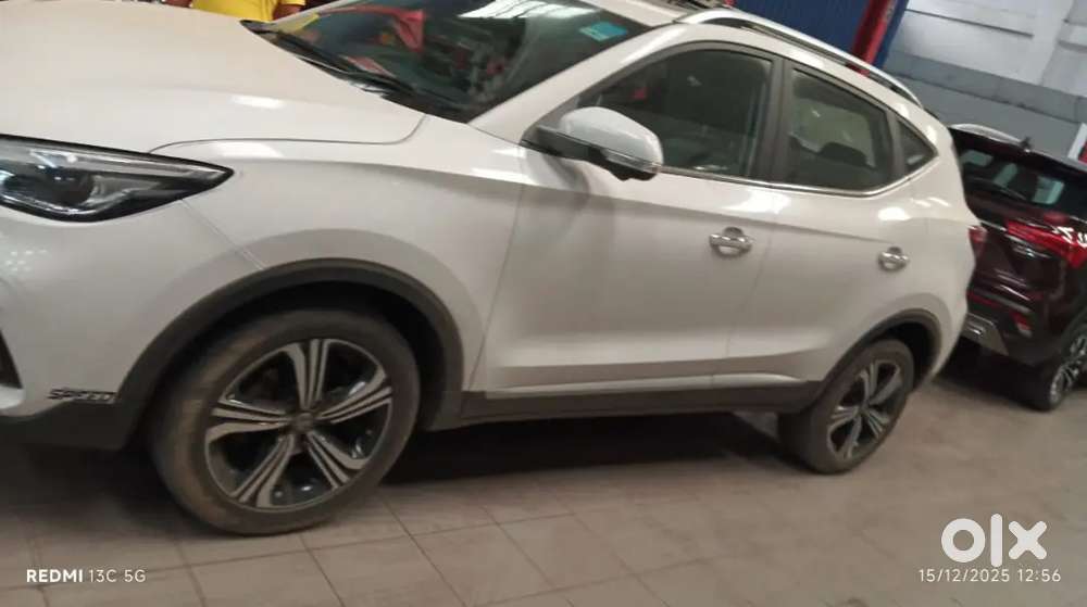 Mg Astor 1.5 Sharp 2021