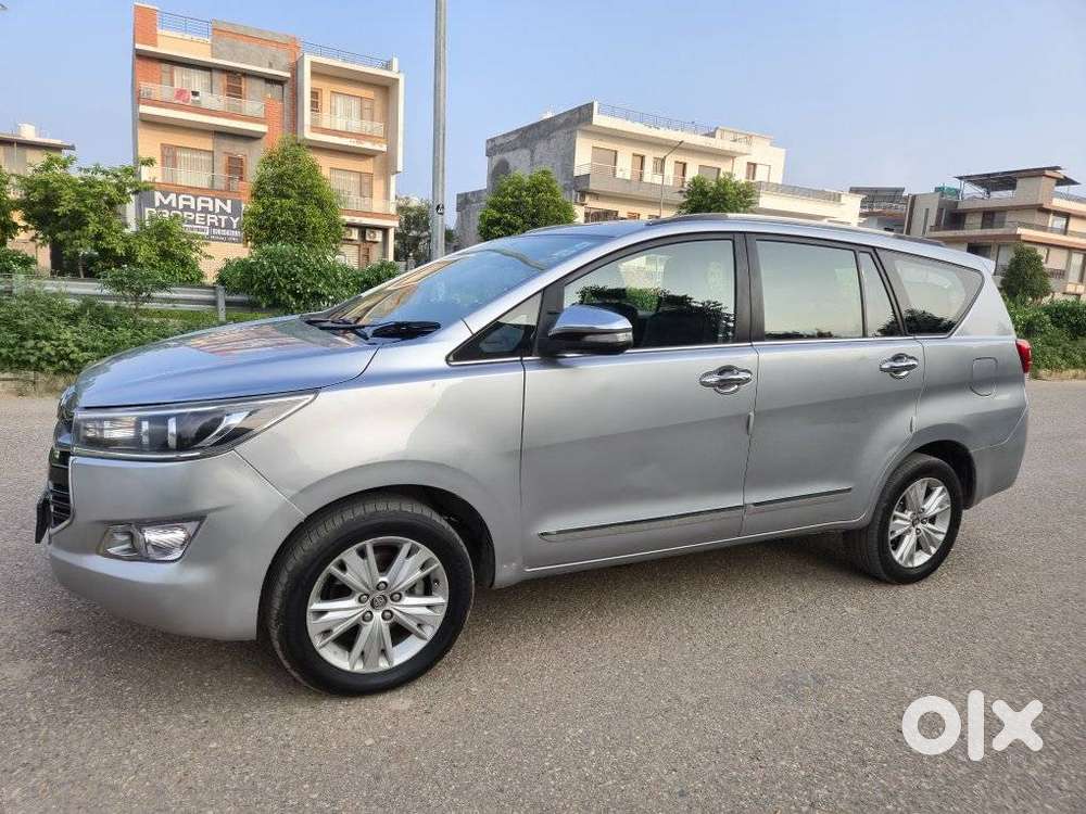 Toyota Innova Crysta 2.4 Z 7 Str, 2016, Diesel