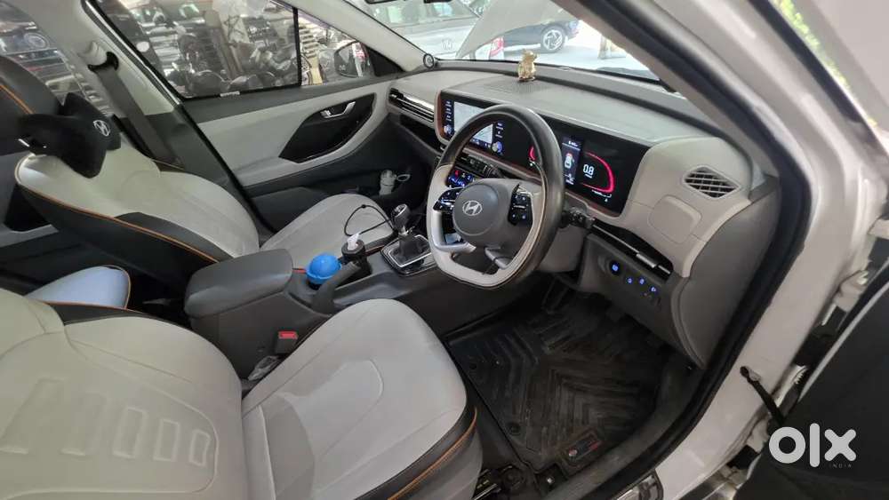 Hyundai Creta S(o) Petrol Manual | Pearl White | 1st Owner | Dec 2024
