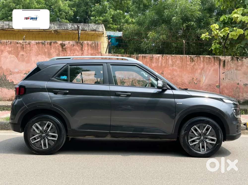 Hyundai Venue 1.0 S (o) Turbo Dct, 2021, Petrol