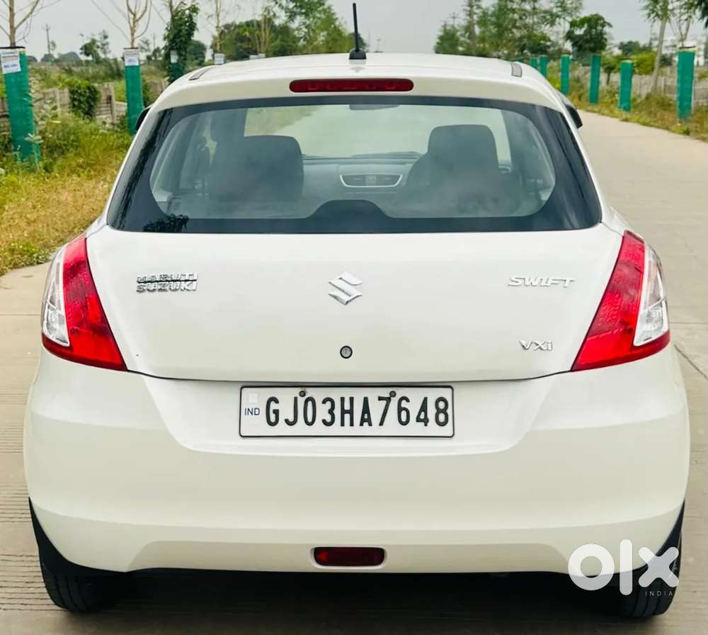 Maruti Suzuki Swift Vxi, 2015, Petrol