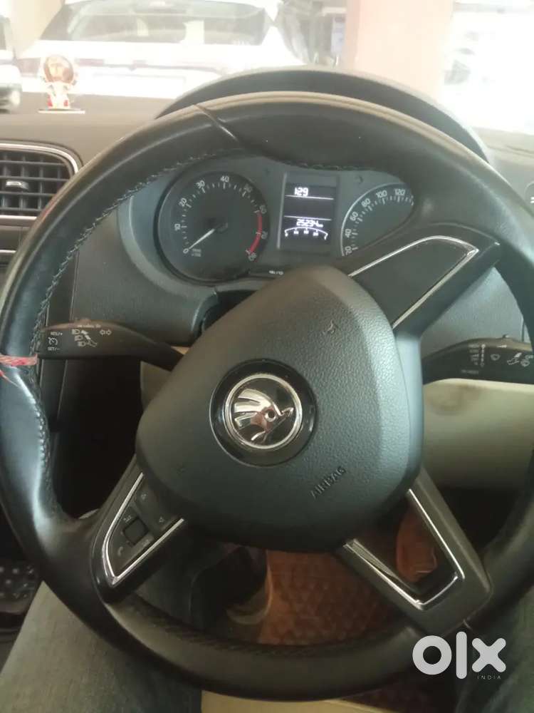 Skoda Rapid 2021 Petrol 25600 Km Driven