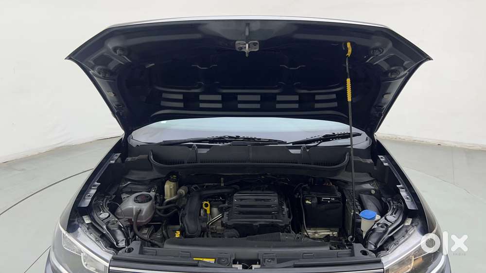 Volkswagen Taigun 1.0 Tsi Highline At, 2022, Petrol