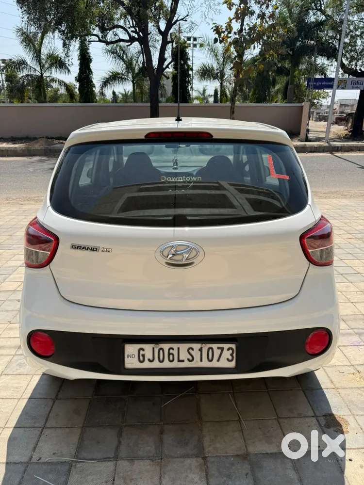 Well Maintain Carhyundai Grand I10 Petrol 2018 Car