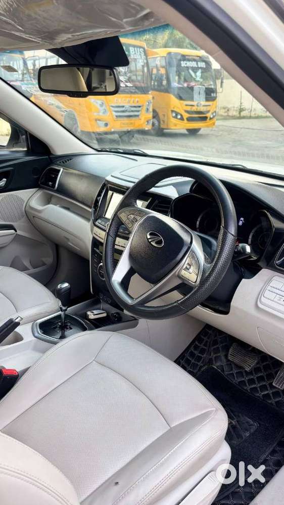 Mahindra Xuv300, 2022, Petrol