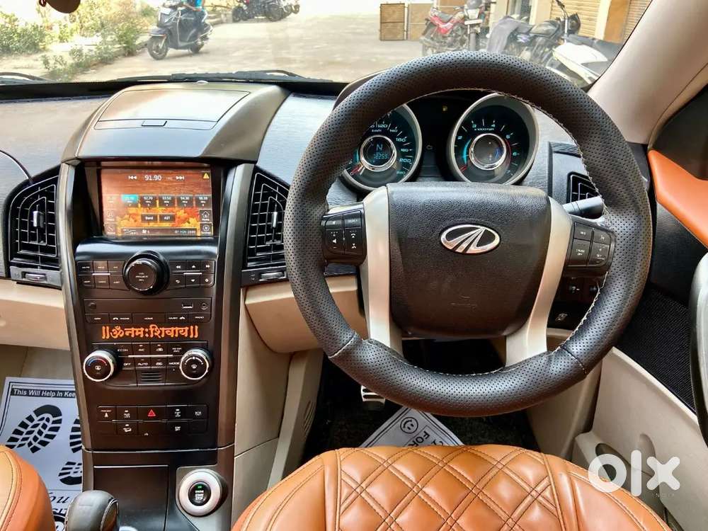 Xuv500 W10, Awd, 2nd Owner 90,000 Kms