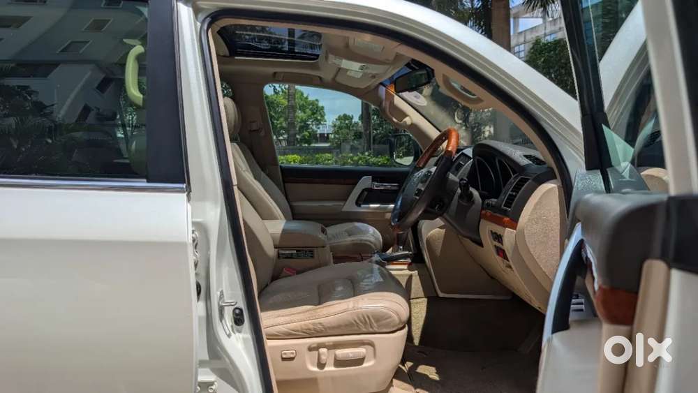 Toyota Land Cruiser [ ] 4.5 Vx Lc 200, 2015, Diesel