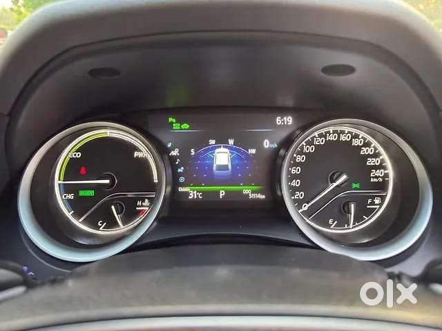 Toyota Camry Hybrid, 2020, Petrol