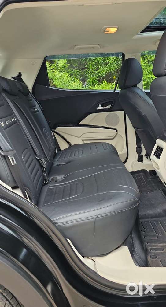 Mahindra Xuv 3xo Ax5 Ds Mt, 2024, Diesel