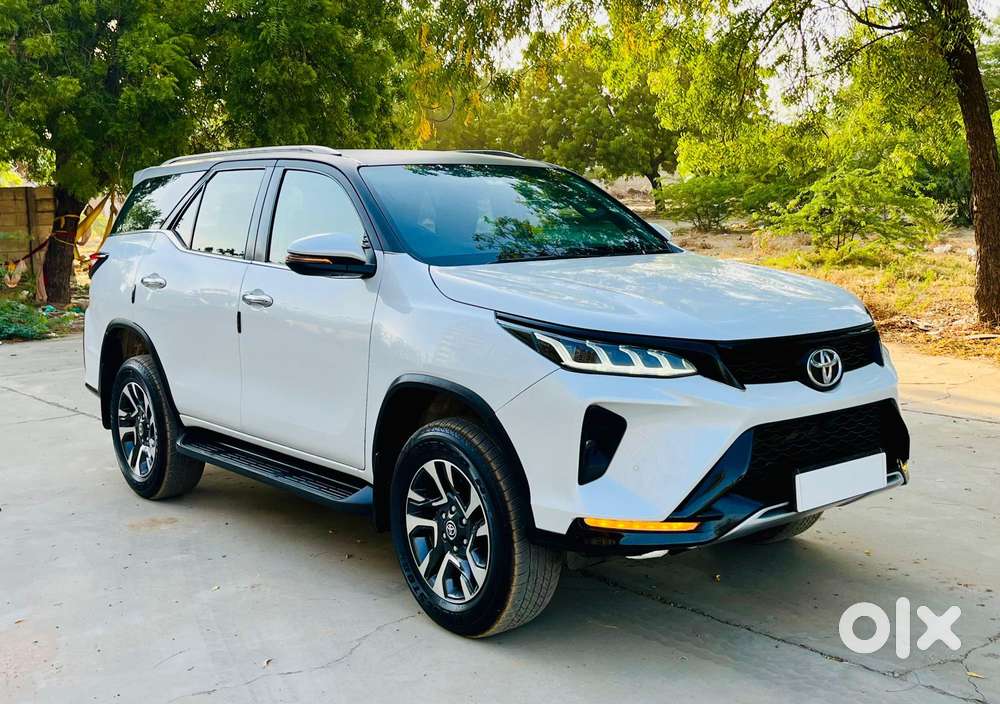 Toyota Fortuner Legender 4x2 At 2.8, 2023, Diesel