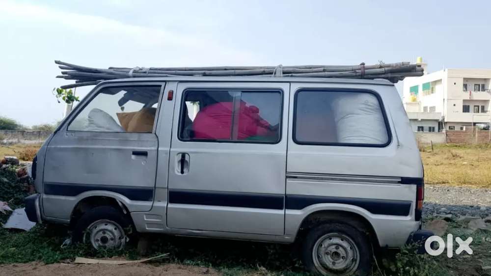 Gadi Chalu Hai Dusri Gadi Kharide The To Khadi Thi