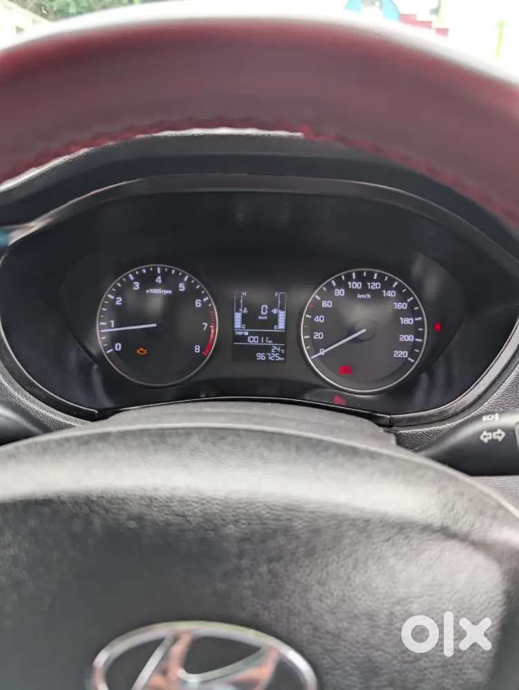 Hyundai I20 Active 2015 Petrol Well Maintained 2keys Available