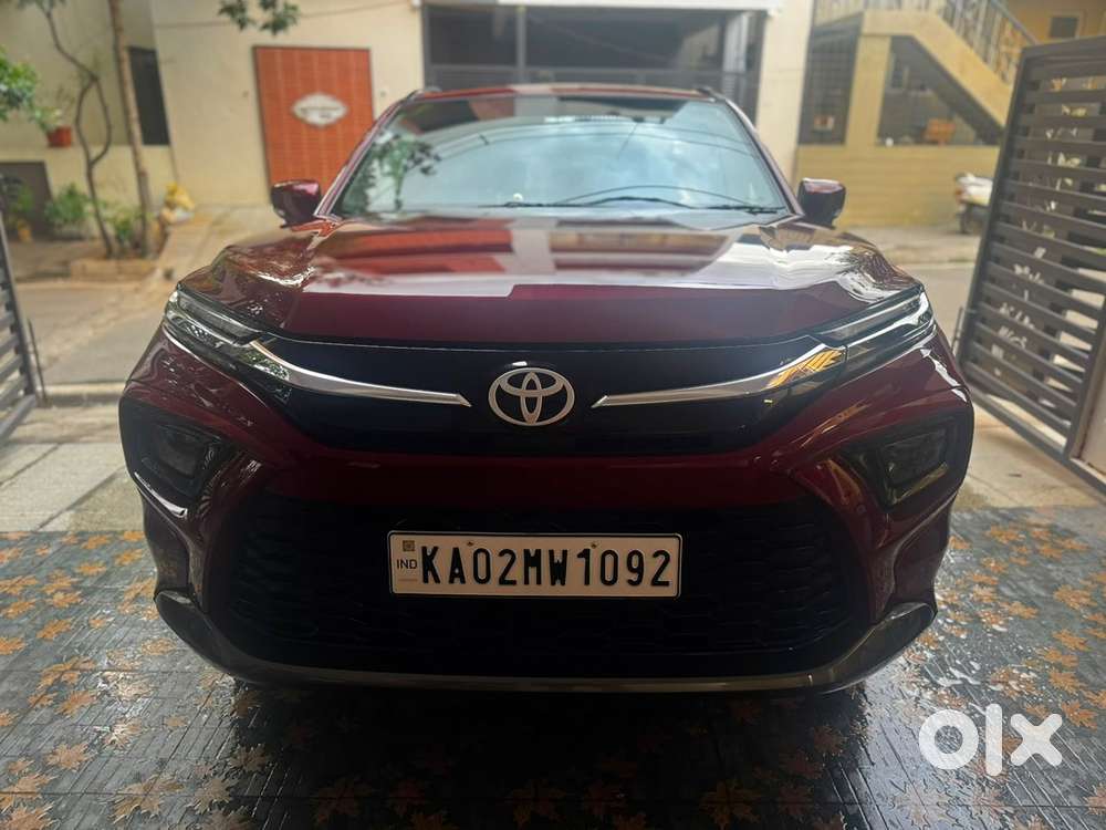 Toyota Urban Cruiser Hyryder 2024 Petrol Well Maintained