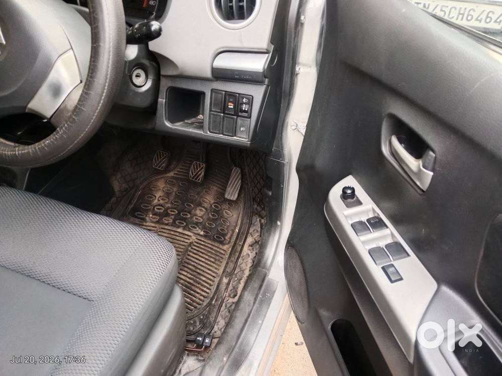 Maruti Suzuki Wagon R Vxi 1.2, 2012, Petrol