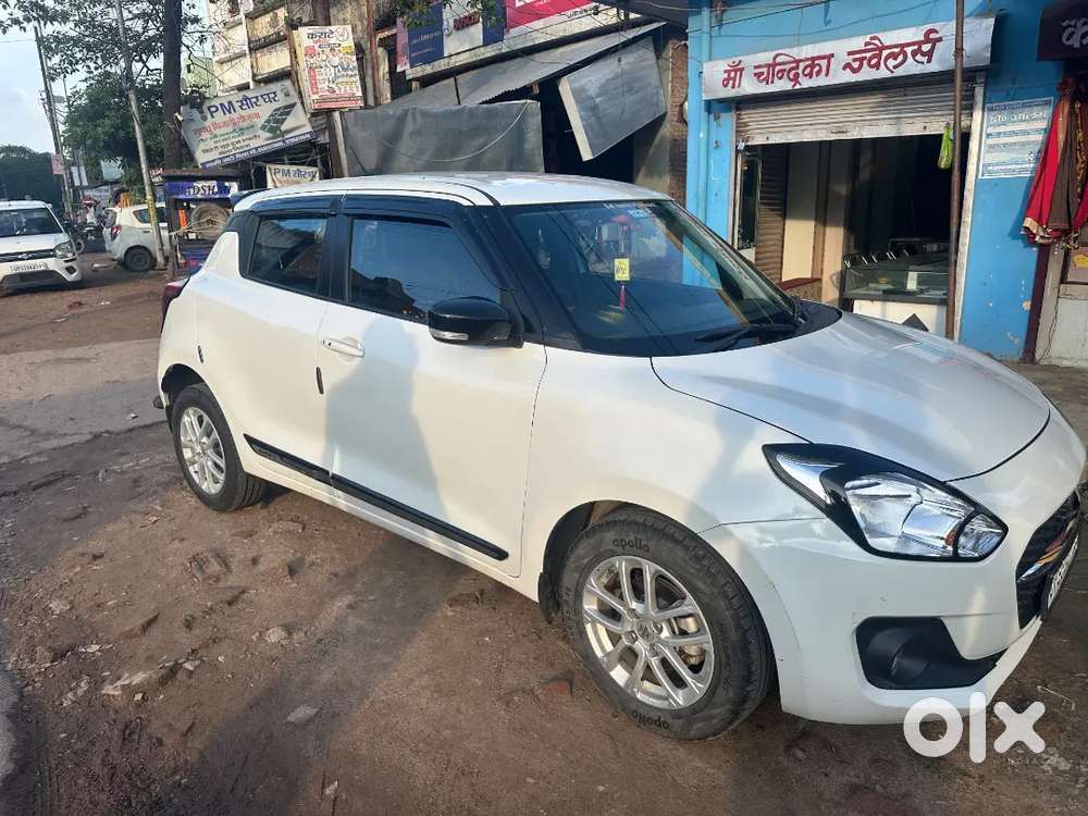 Maruti Suzuki Swift 2023 Zxi Manual 41000 Km
