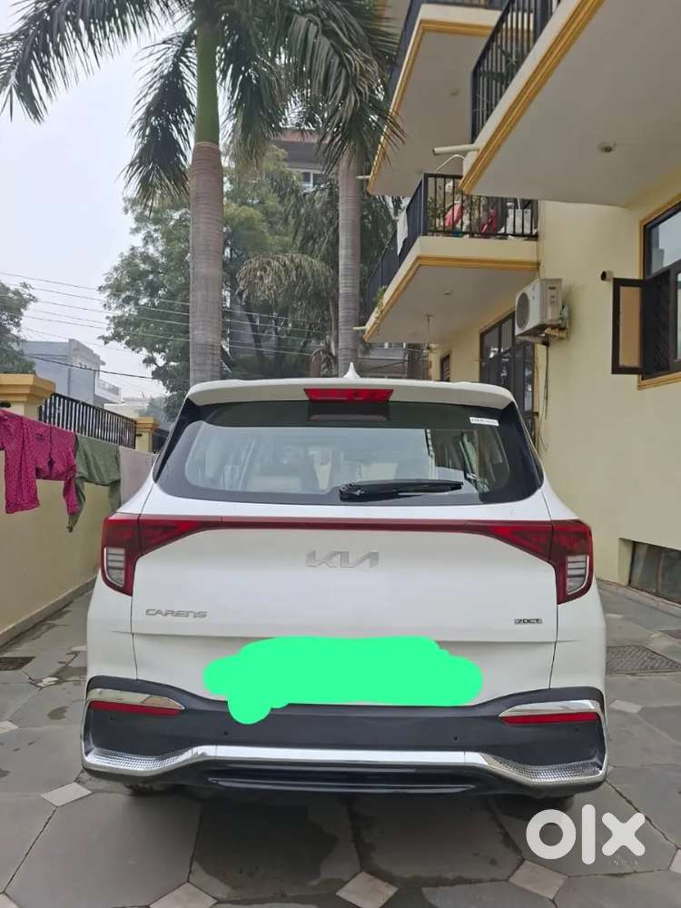 Kia Carens 2023 1.4 Plus