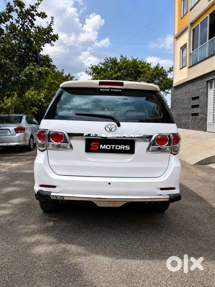 Toyota Fortuner 2012 Diesel Manual
