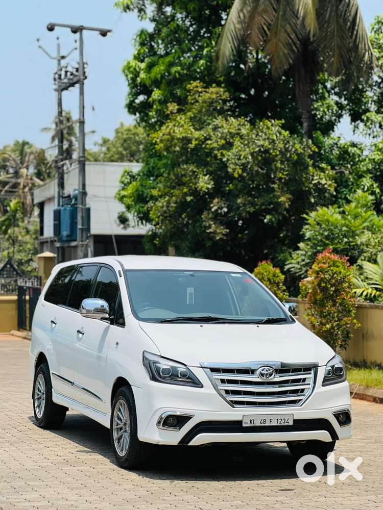 Toyota Innova 2.5 G (diesel) 7 Seater Bs Iv, 2013, Diesel