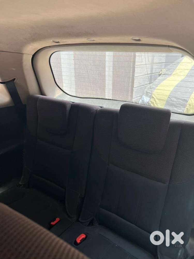 Mahindra Xuv500 Diesel 74077 Km Driven