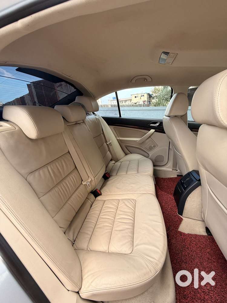 Skoda Laura L And K At, 2010, Diesel